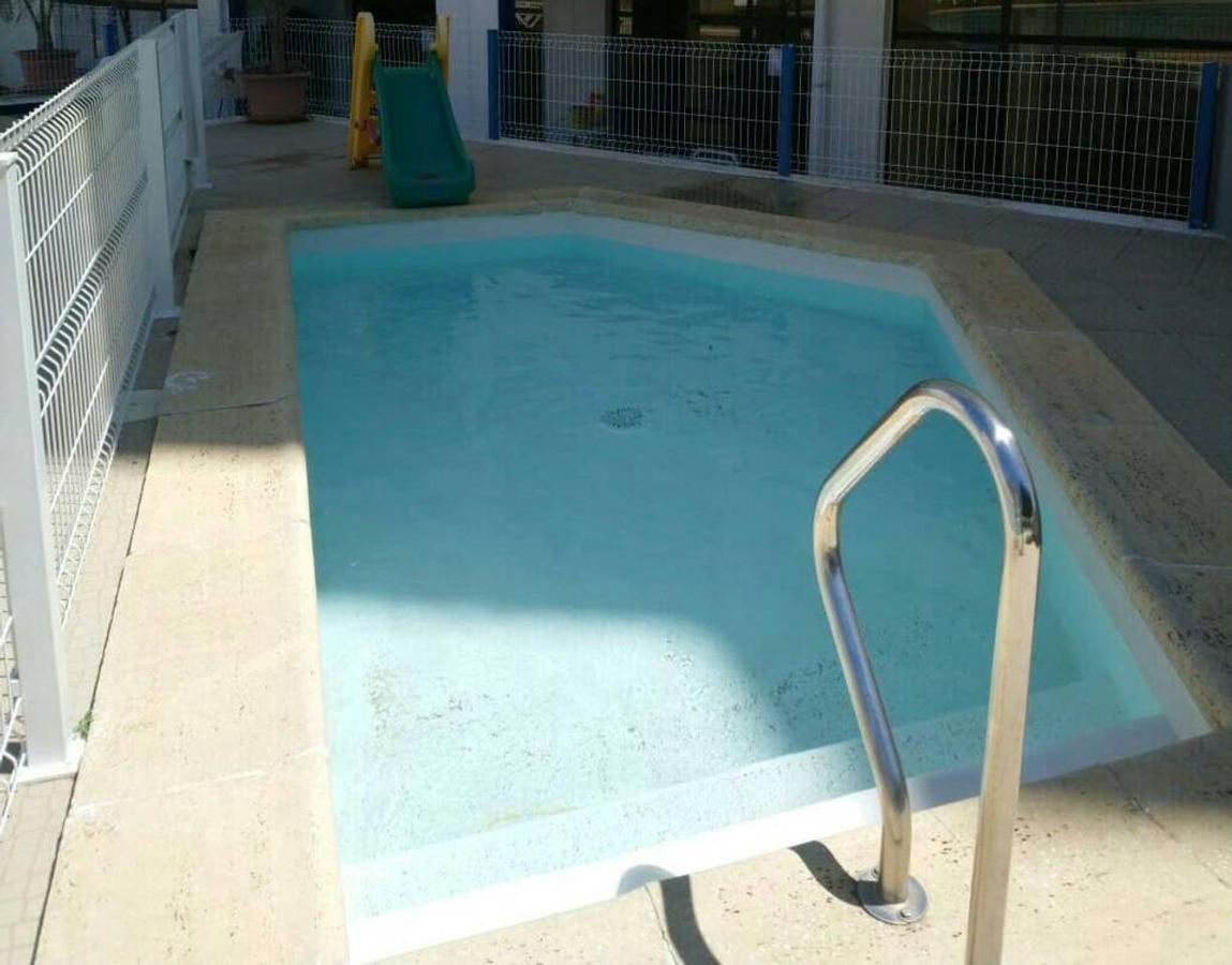 Apartamento T1 Com Piscina, Em Montechoro, Albufeira, Algarve Lägenhet Exteriör bild