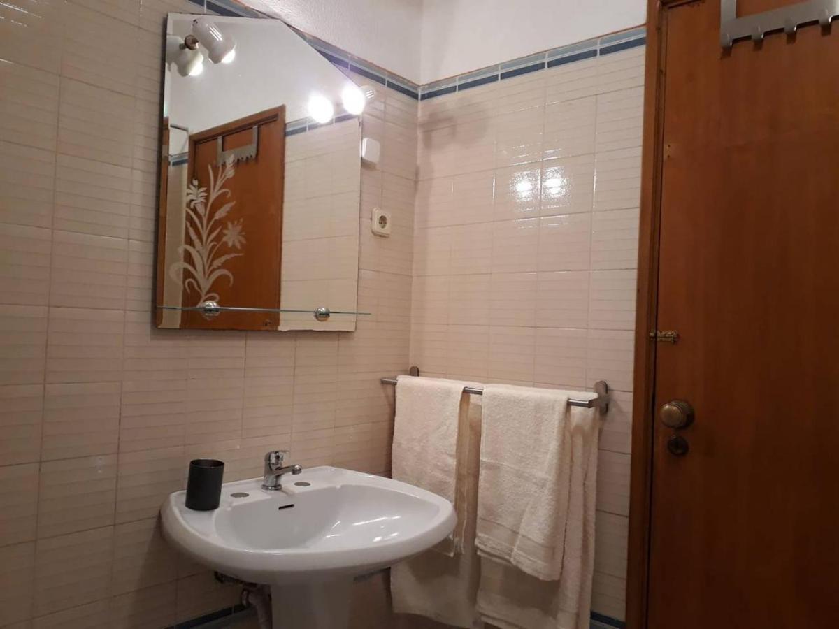 Apartamento T1 Com Piscina, Em Montechoro, Albufeira, Algarve Lägenhet Exteriör bild