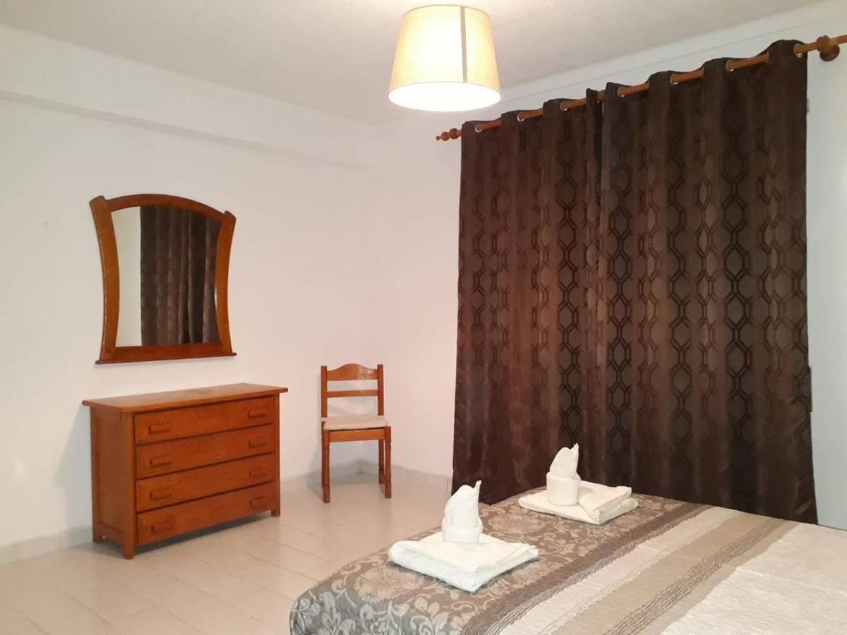 Apartamento T1 Com Piscina, Em Montechoro, Albufeira, Algarve Lägenhet Exteriör bild